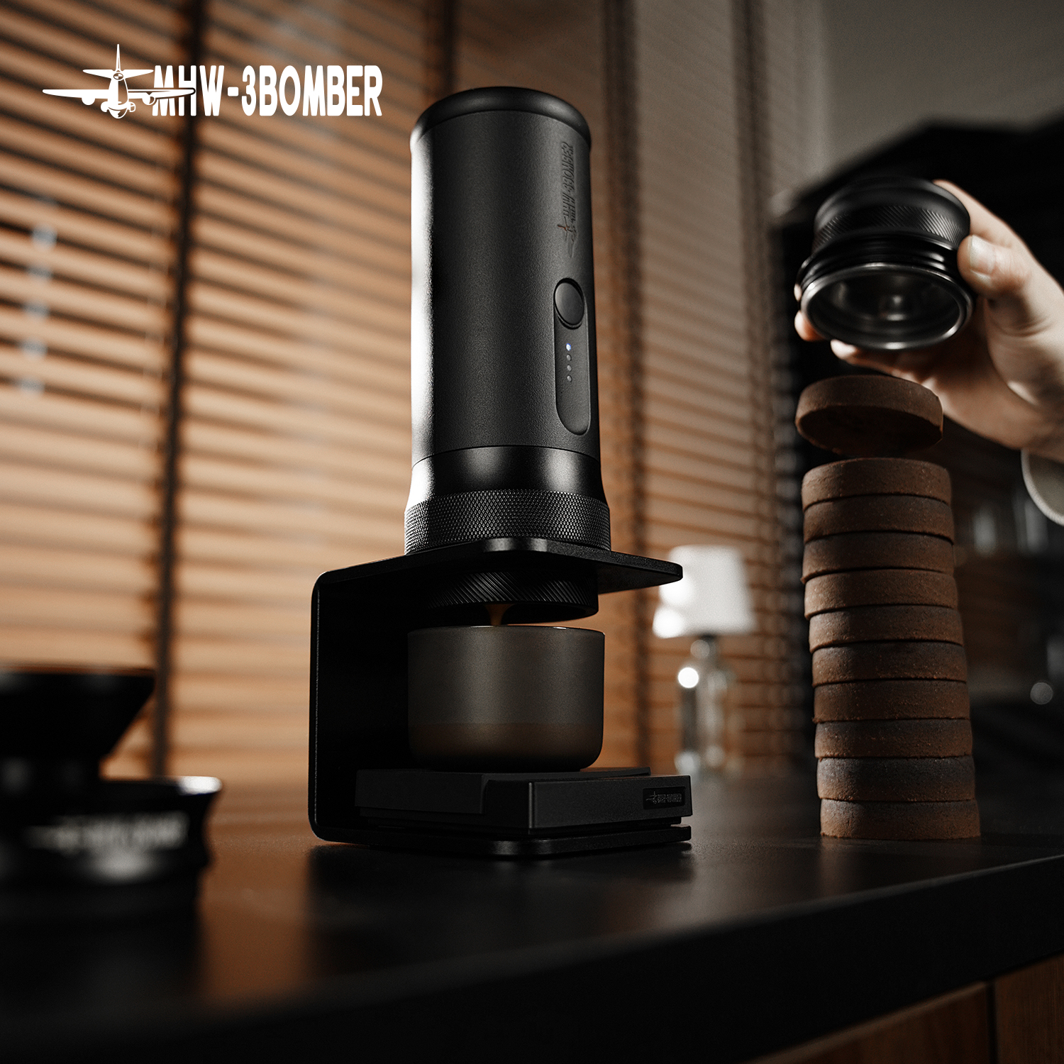 MHW-3BOMBER X-press58 Espresso - đánh giá và giá Coffee Equipment Tools